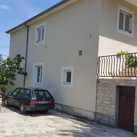 House With A Swimming Pool Kastel Novi, - 11122 Casa vacanze *