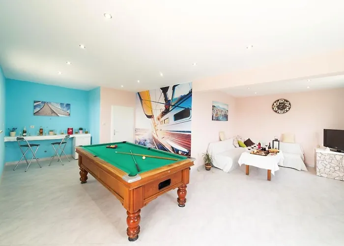 House With A Swimming Pool Kastel Novi, - 11122 Kaštela