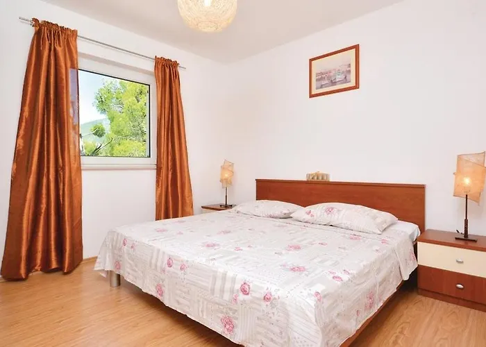 House With A Swimming Pool Kastel Novi, - 11122 * Kaštela